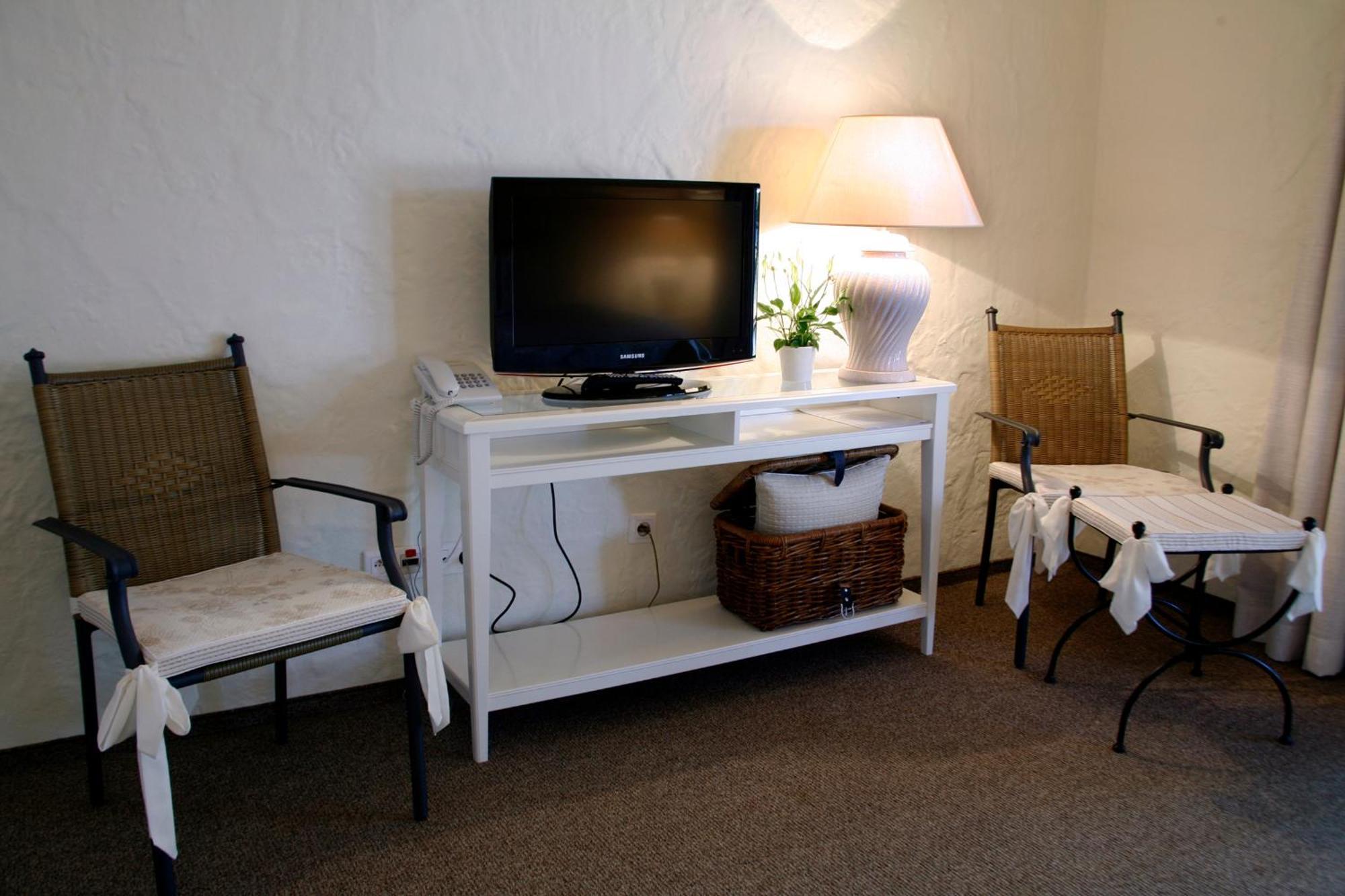 Jablon Lake Resort Pisz Habitación foto