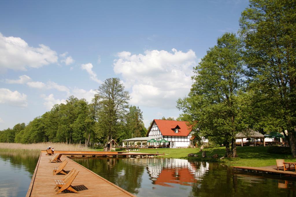 Jablon Lake Resort Pisz Exterior foto