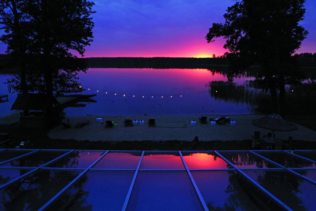 Jablon Lake Resort Pisz Exterior foto